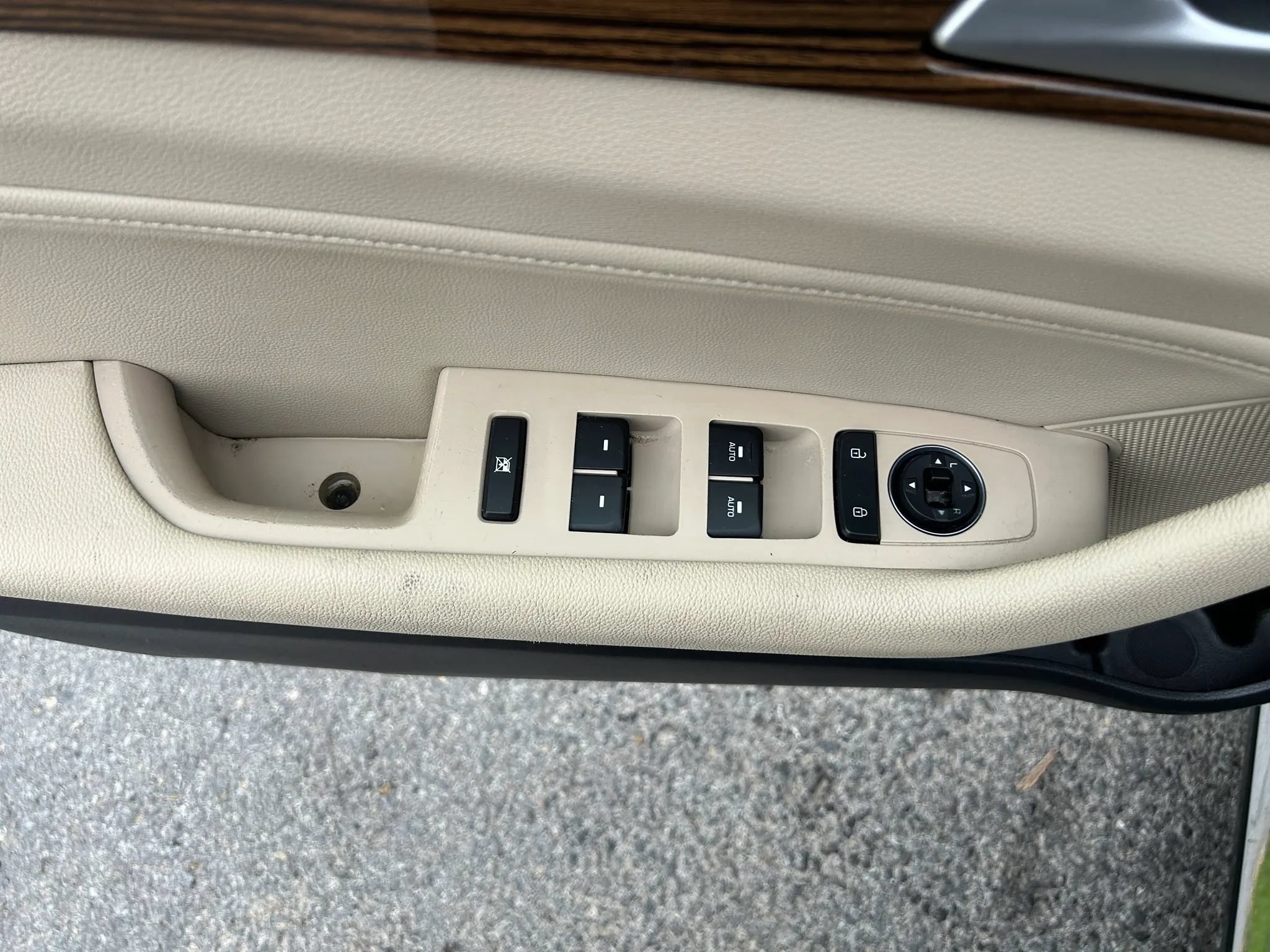 Used 2017 Hyundai Sonata Limited w/ Tech Package 03 FWD image 20