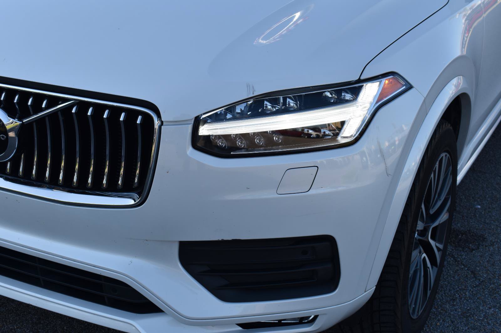 Used 2021 Volvo XC90 T5 Momentum w/ Protection Package Premier FWD image 22