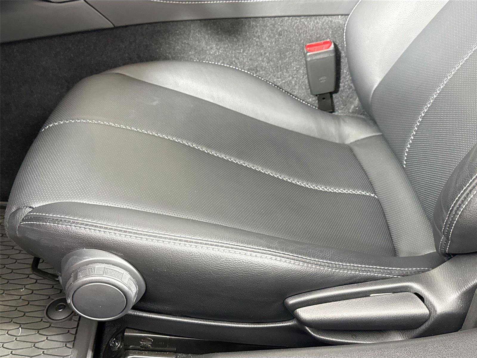 Certified 2024 MAZDA MX-5 Miata RF Grand Touring w/ Weather Package image 37