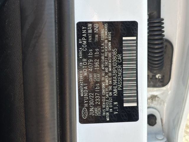 Used 2023 Hyundai Elantra Limited FWD image 33
