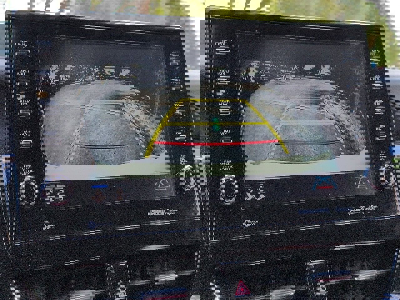 Used 2022 Toyota Camry XSE image 16