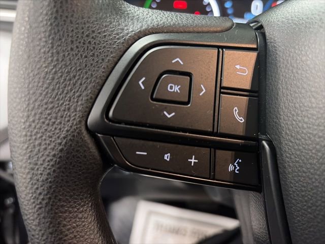 Certified 2025 Toyota Sienna LE image 21