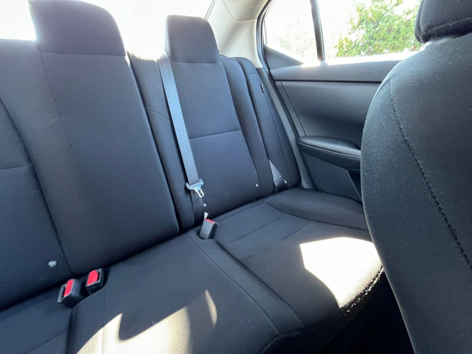 Used 2025 Nissan Sentra S FWD image 35