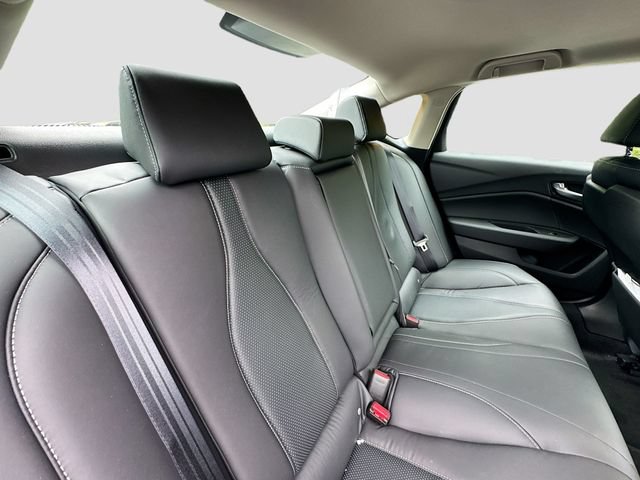Used 2025 Acura TLX w/ Technology Package FWD image 32