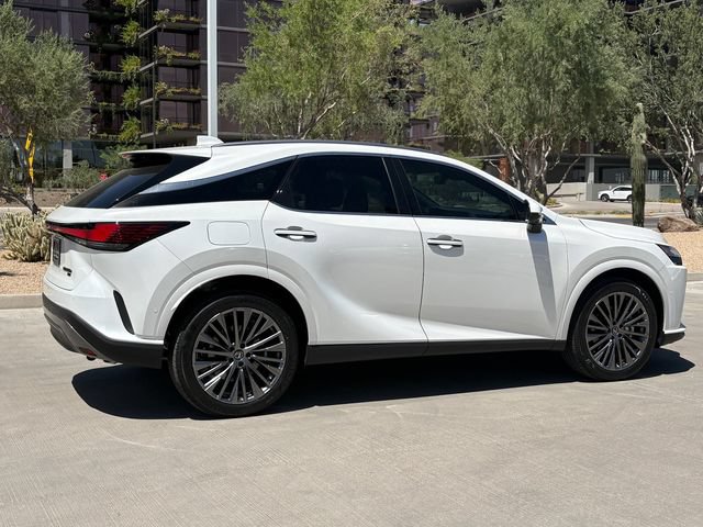 New 2026 Lexus RX 450h AWD image 4