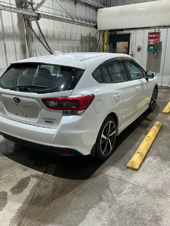 Used 2023 Subaru Impreza 2.0i Sport image 5