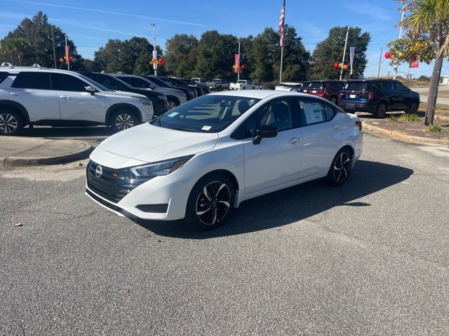 New 2025 Nissan Versa SR w/ Trunk Package image 3