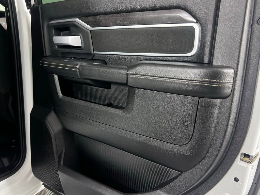 Used 2024 RAM 2500 Big Horn w/ Bed Utility Group image 29