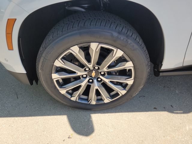 New 2026 Chevrolet Suburban High Country AWD/4WD image 38