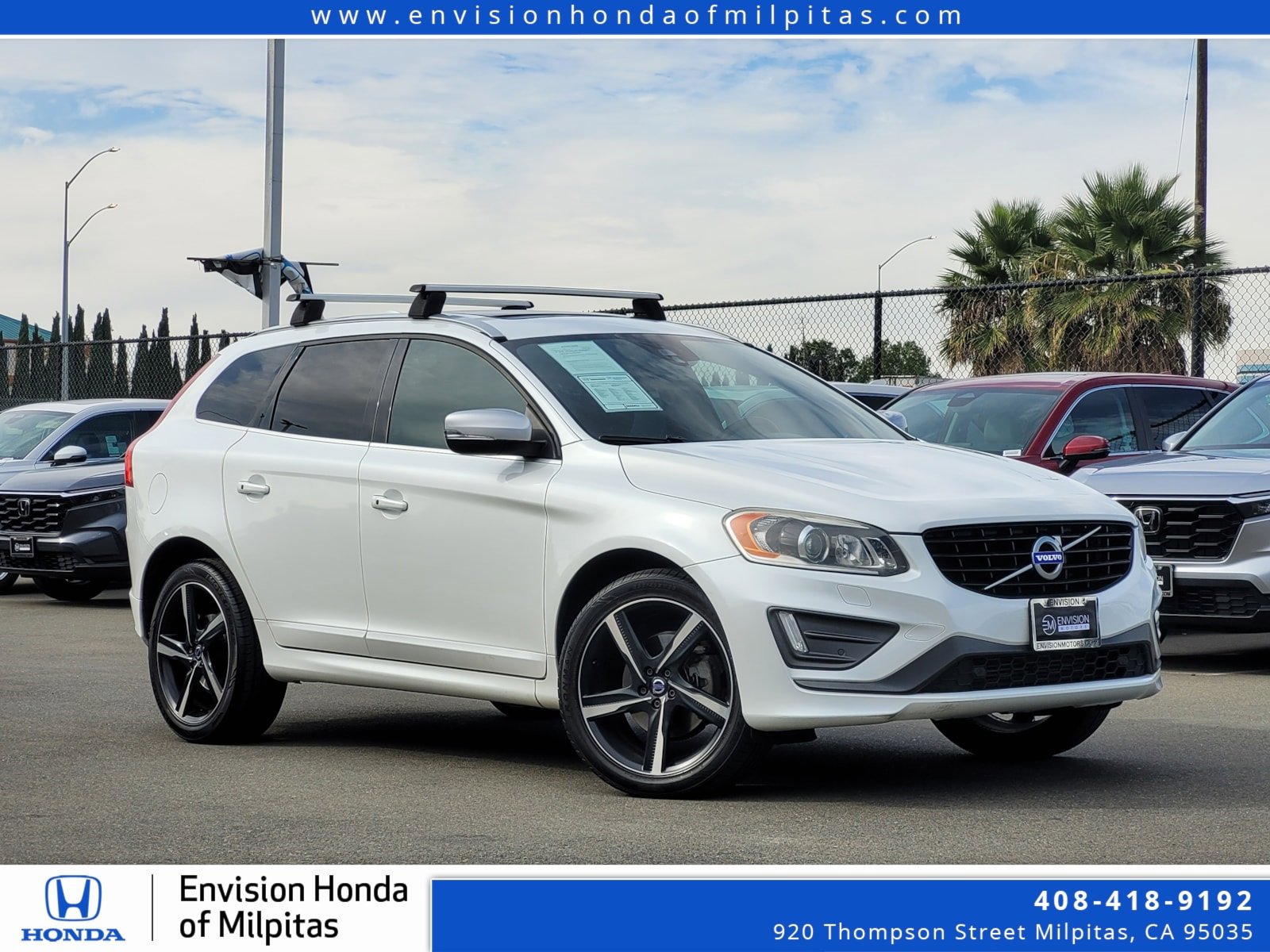 Used 2016 Volvo XC60 T6 R-Design w/ Proximity Package