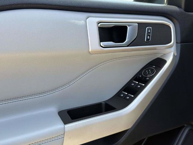 Certified 2023 Ford Explorer XLT w/ Equipment Group 202A RWD image 19