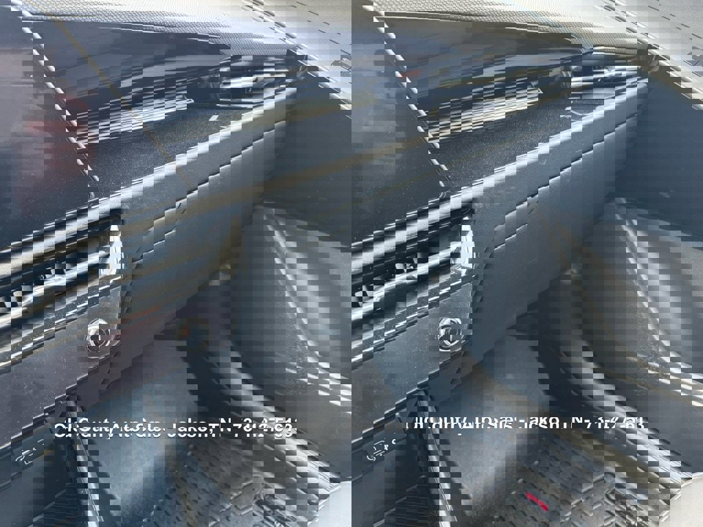 Used 2023 Kia Niro EX Touring image 52