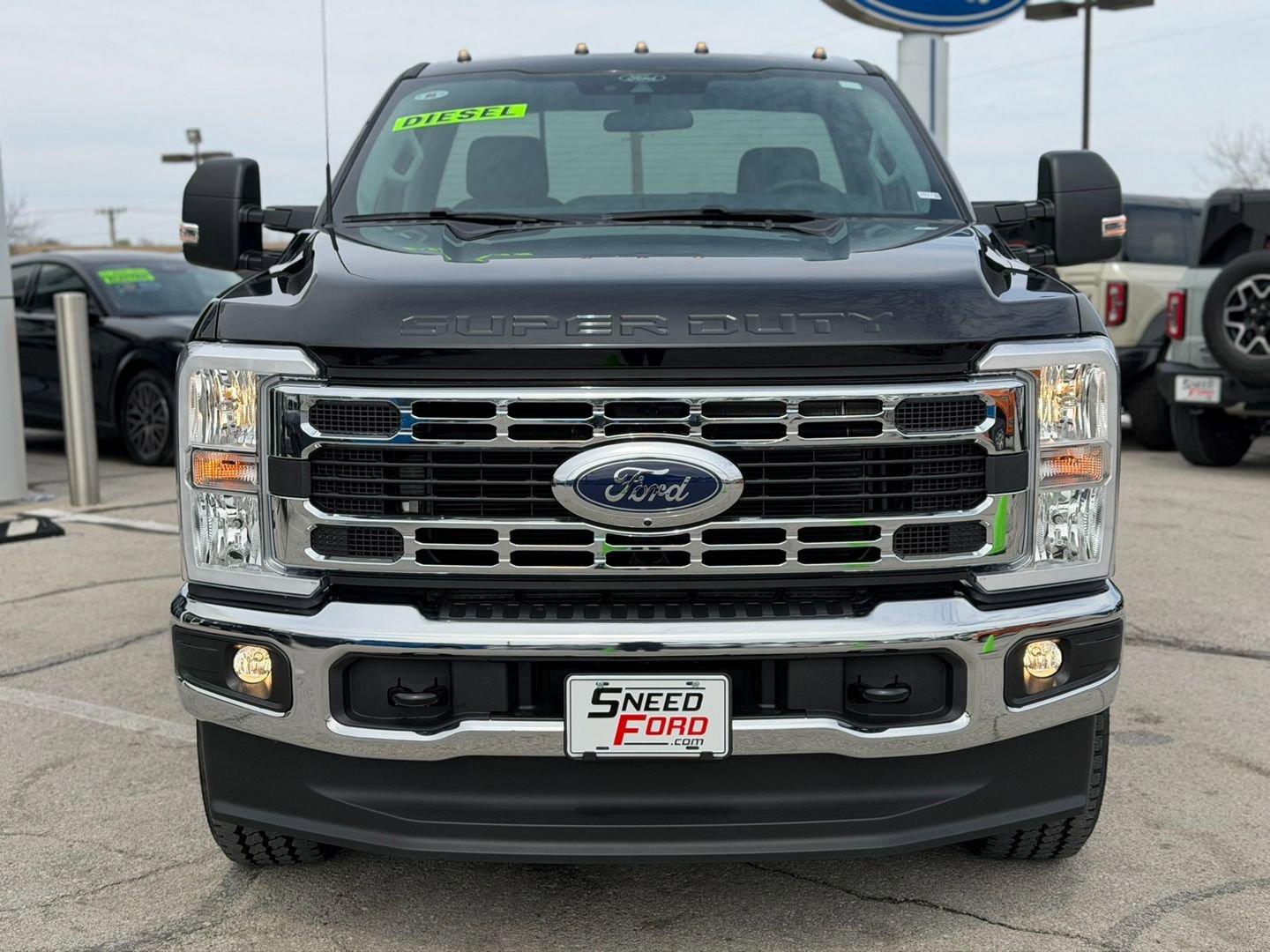 New 2026 Ford F350 XLT image 2