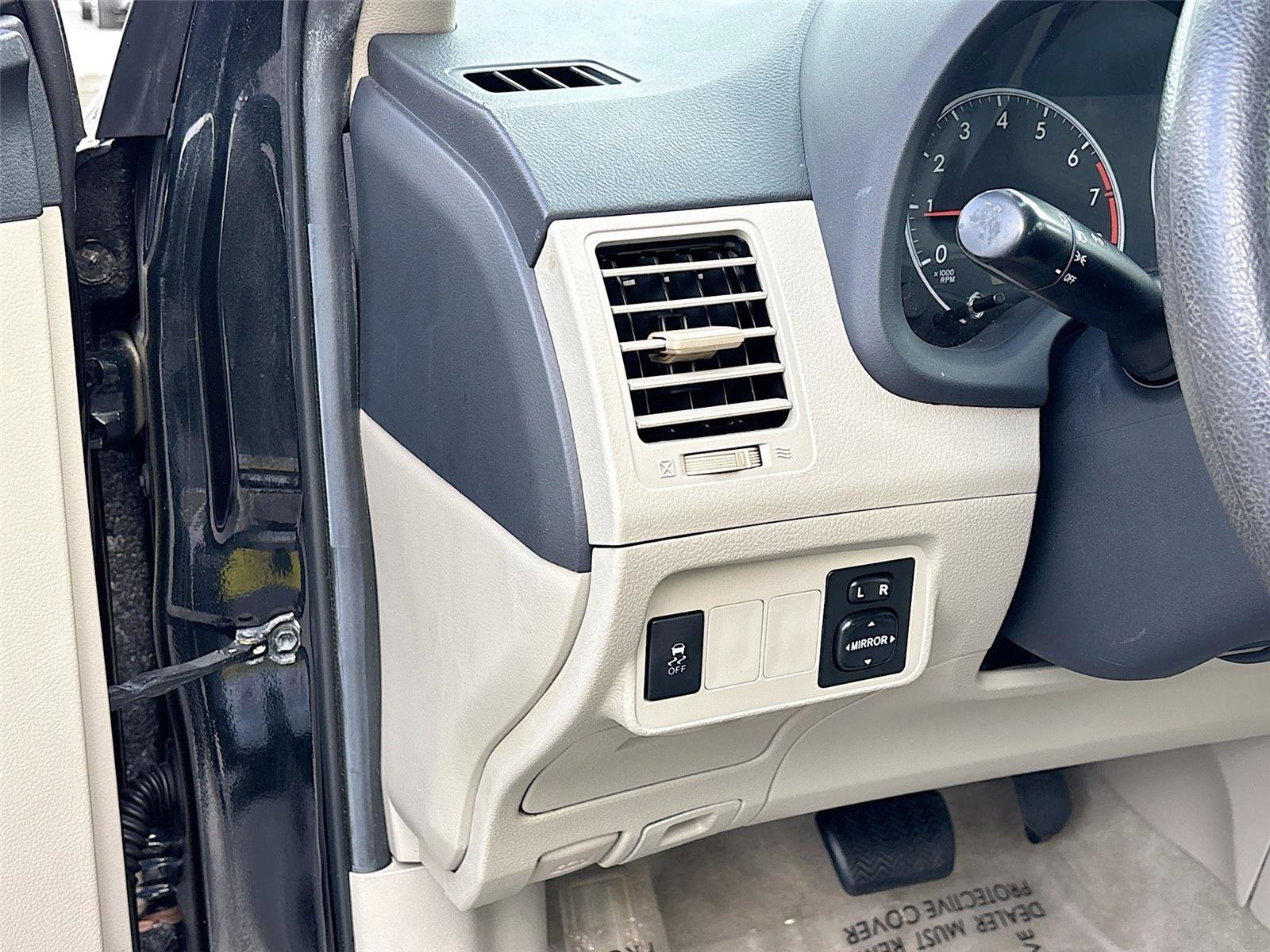 Used 2013 Toyota Corolla L image 11