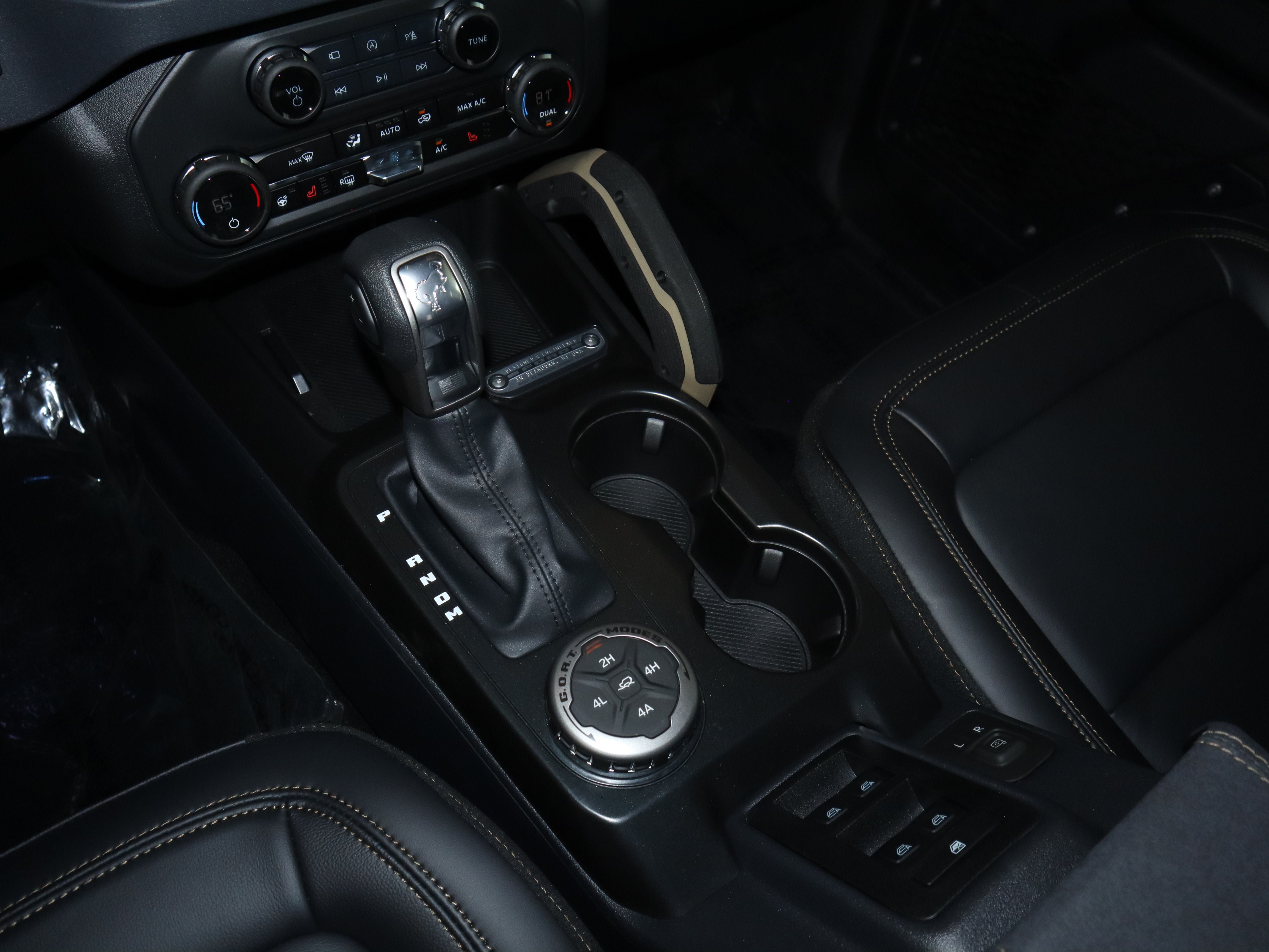 New 2026 Ford Bronco Badlands AWD/4WD image 30