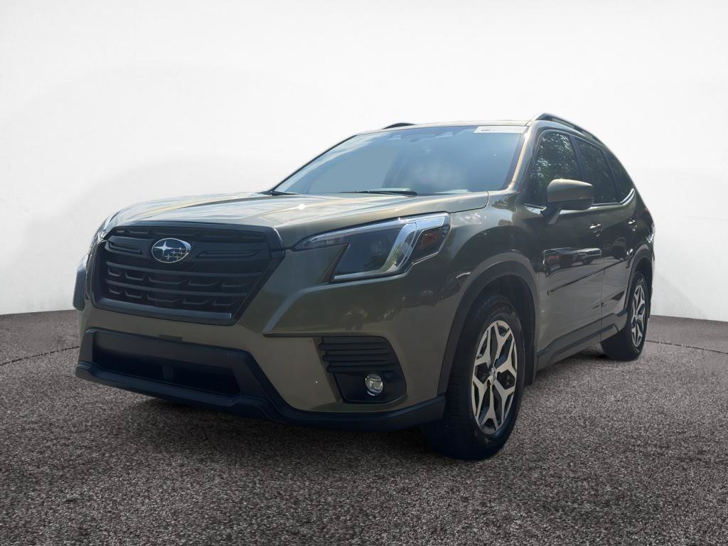 Certified 2024 Subaru Forester Premium AWD/4WD image 3