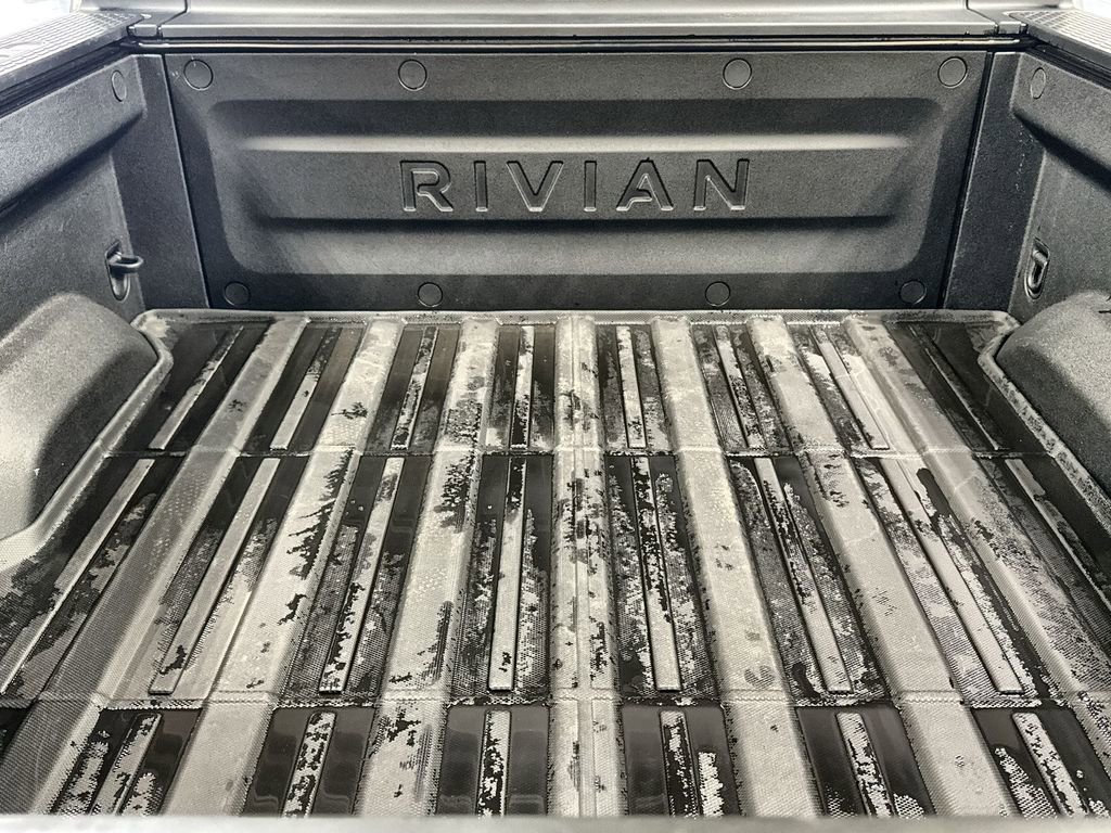 Used 2026 Rivian R1T Adventure AWD/4WD image 30