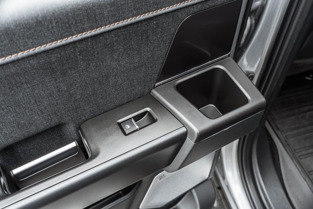 Used 2023 Ford F150 Raptor image 38