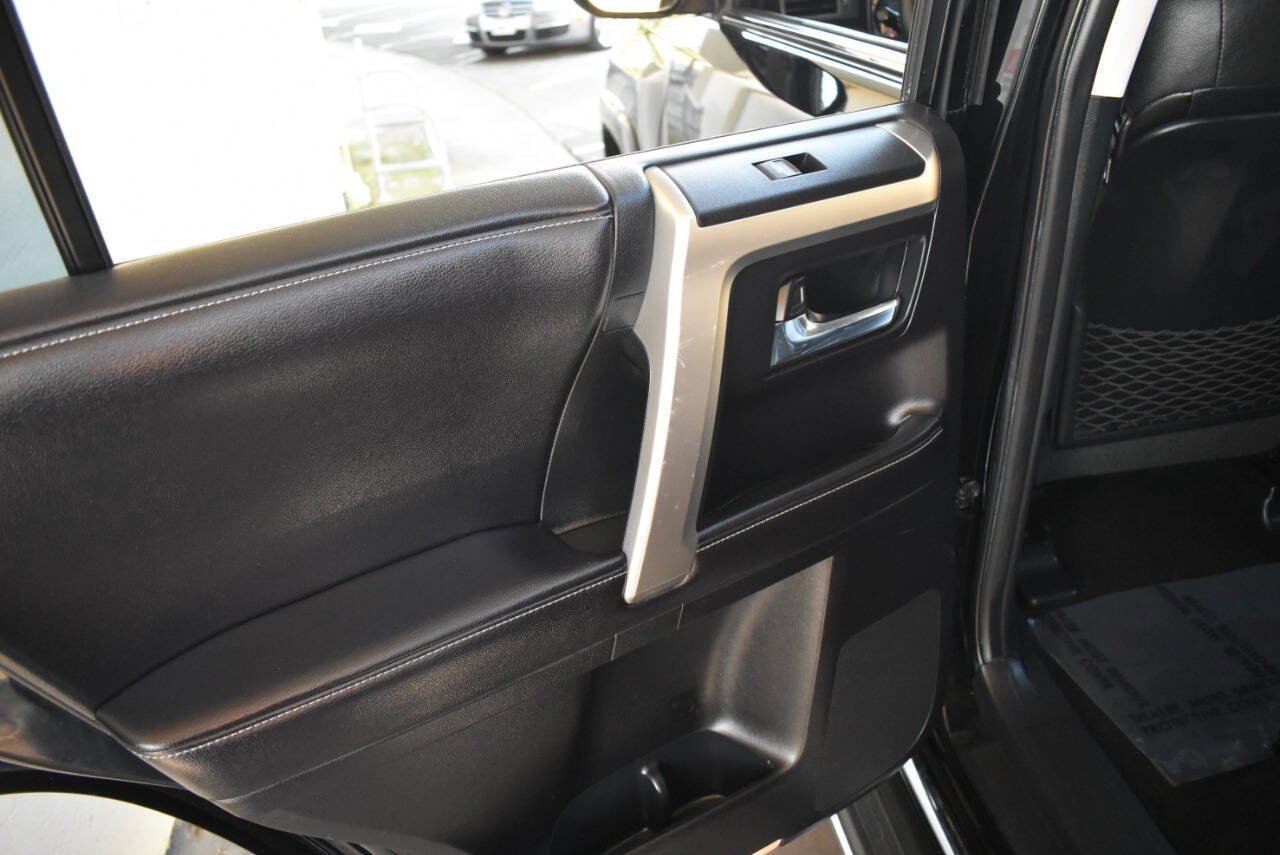 Used 2016 Toyota 4Runner Limited image 41