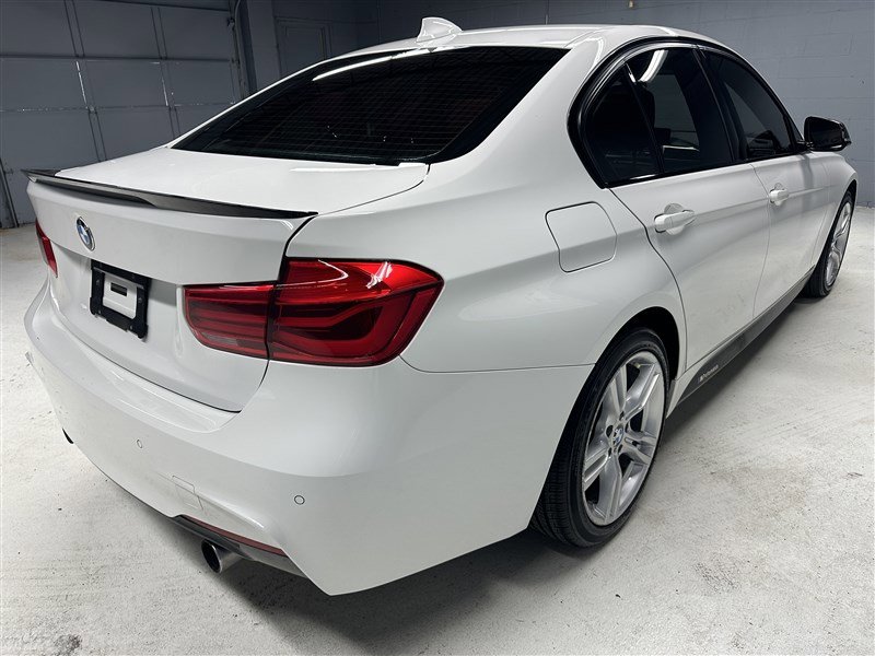 Used 2017 BMW 340i xDrive Sedan image 7