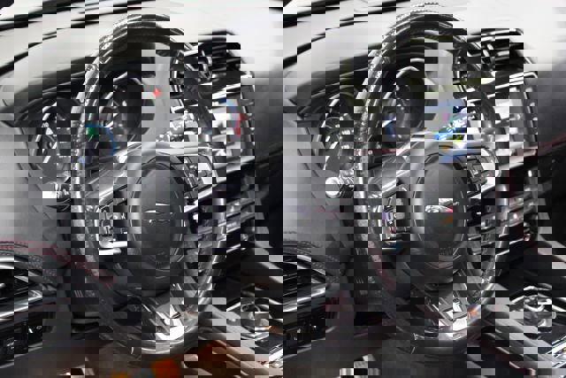 Used 2017 Jaguar F-PACE S image 13