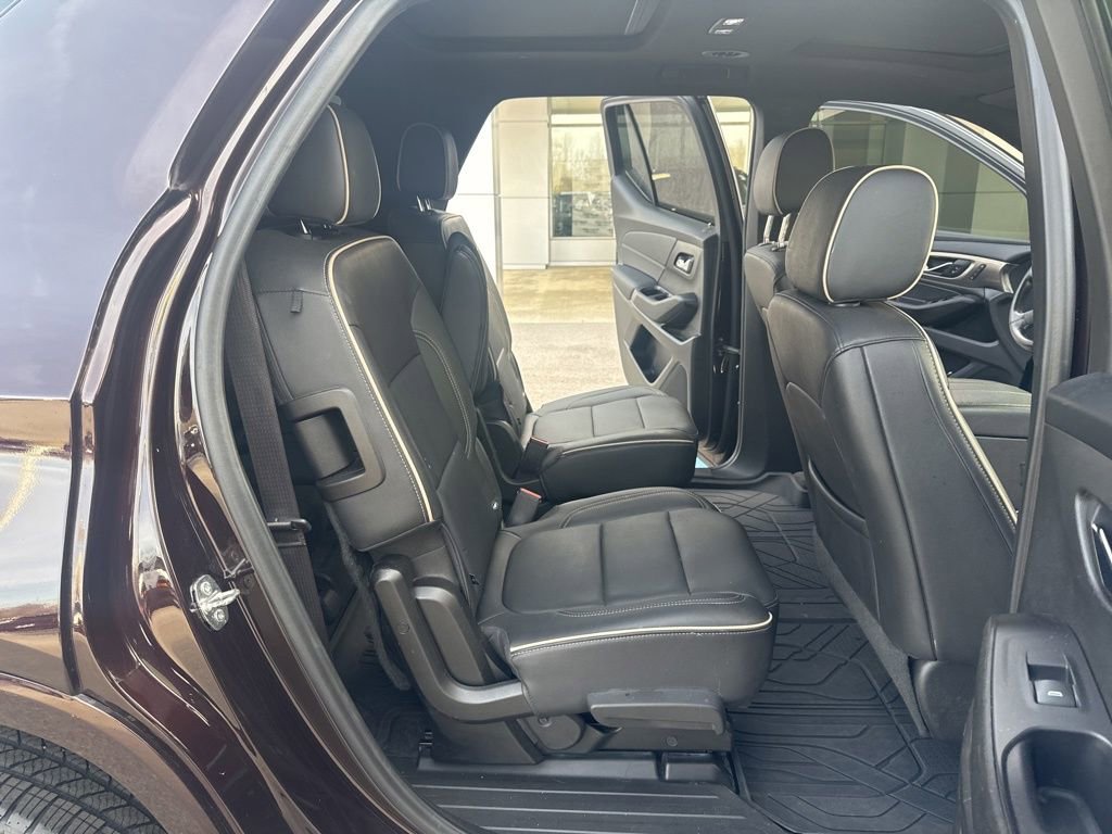 Used 2022 Chevrolet Traverse Premier w/ LPO, Floor Liner Package image 26