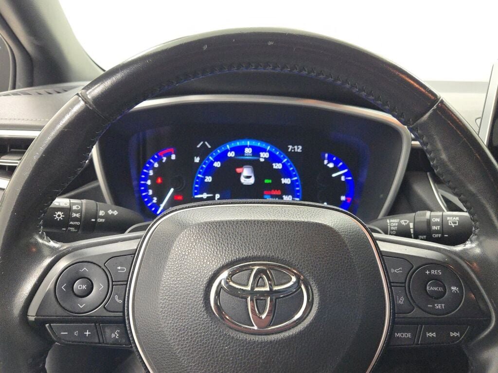 Used 2021 Toyota Corolla XSE image 31