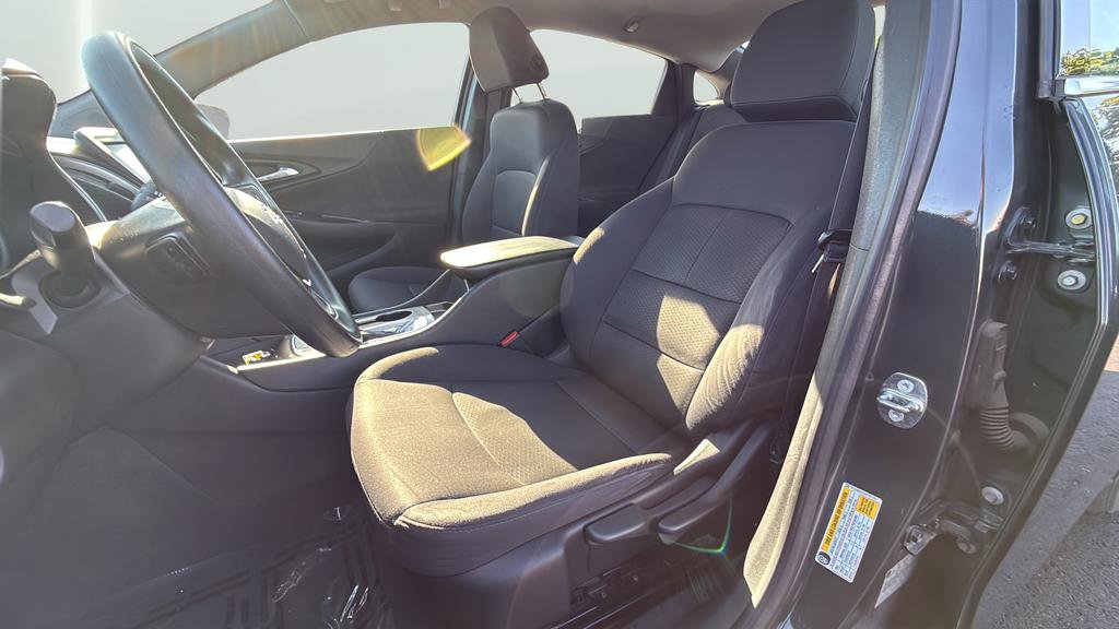 Used 2017 Chevrolet Malibu LS FWD image 23
