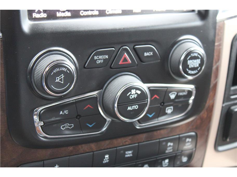 Used 2015 RAM 1500 Laramie Longhorn w/ Convenience Group image 28
