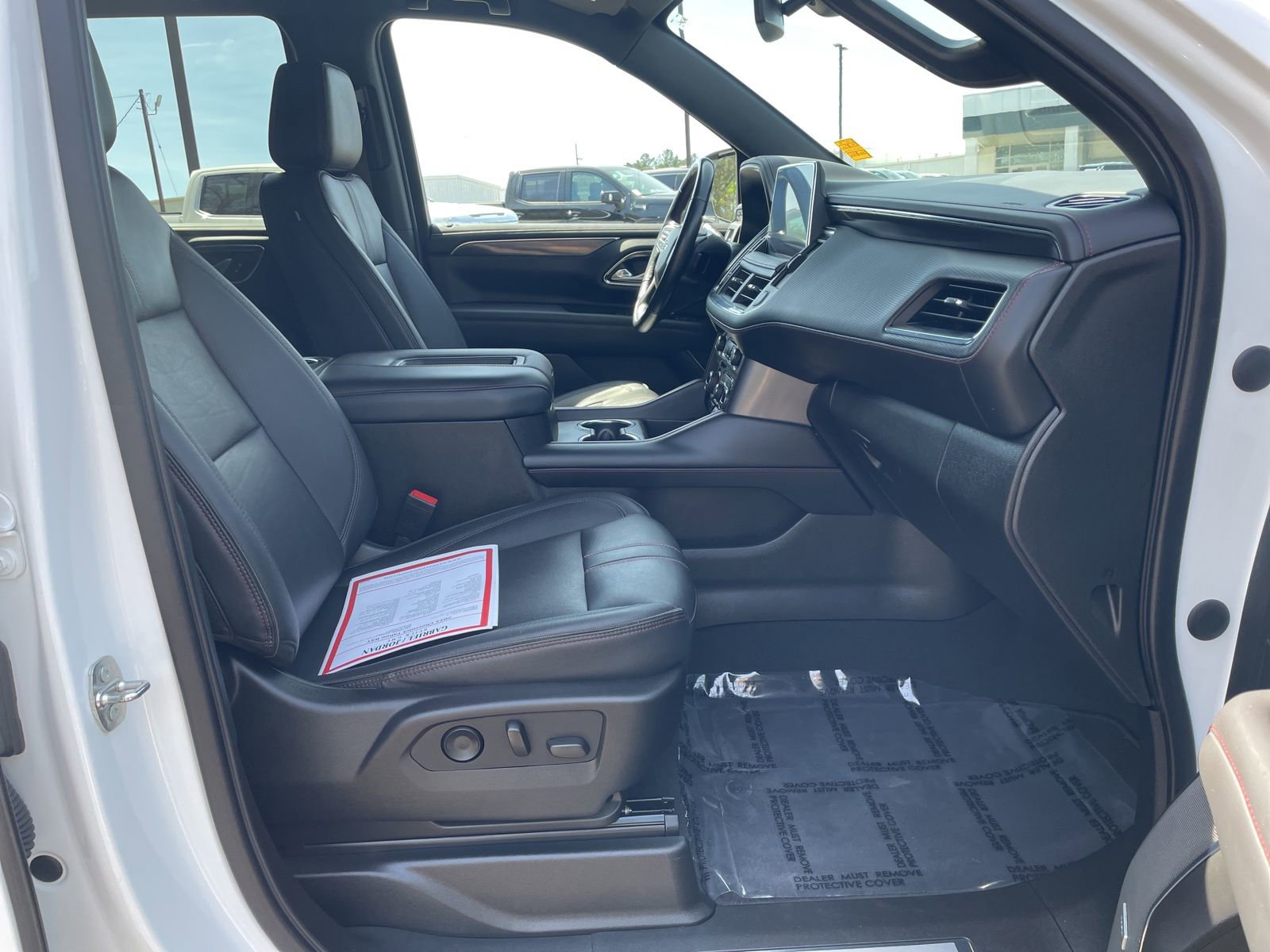 Used 2022 Chevrolet Tahoe RST w/ Sport Performance Package image 32