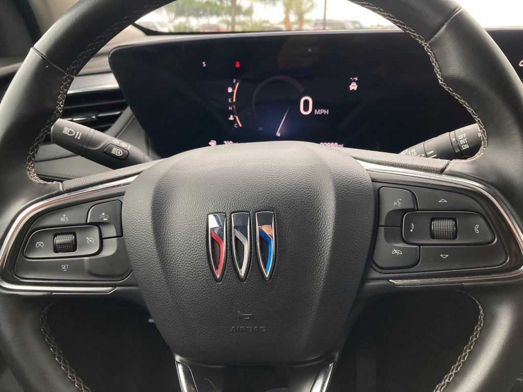 Used 2025 Buick Encore GX Preferred image 16