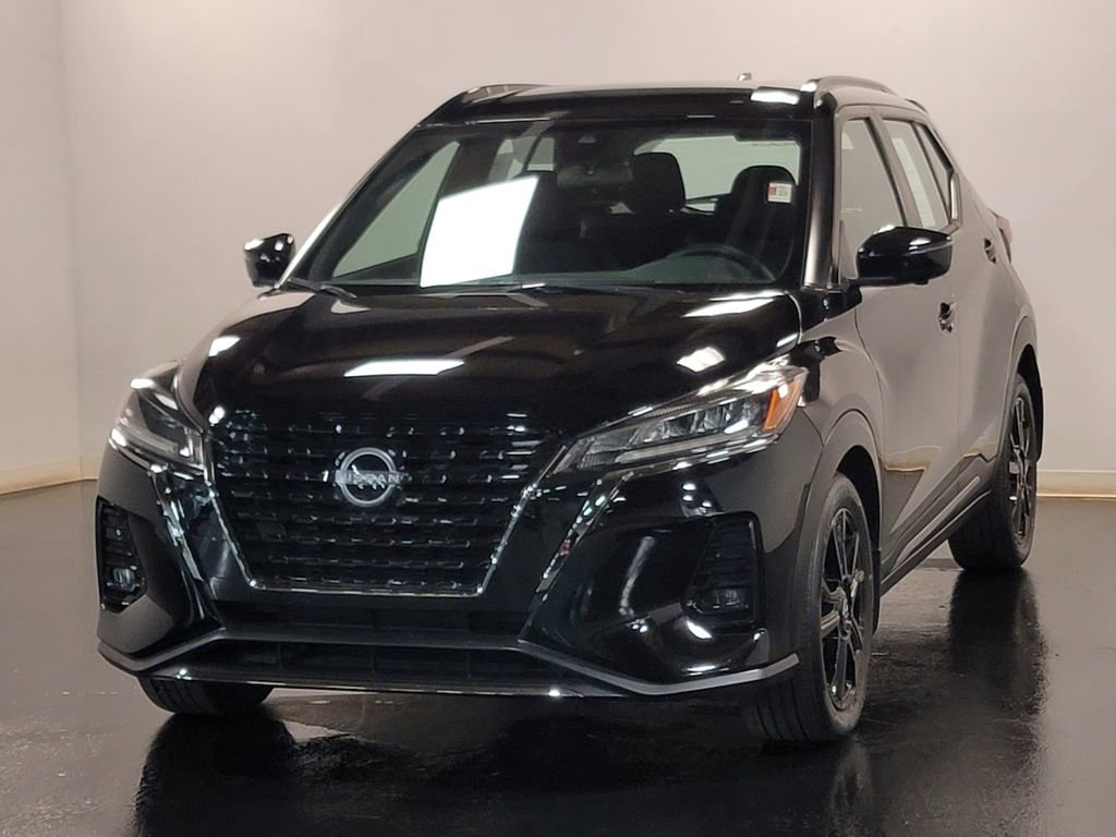 Certified 2024 Nissan Kicks SR image 4