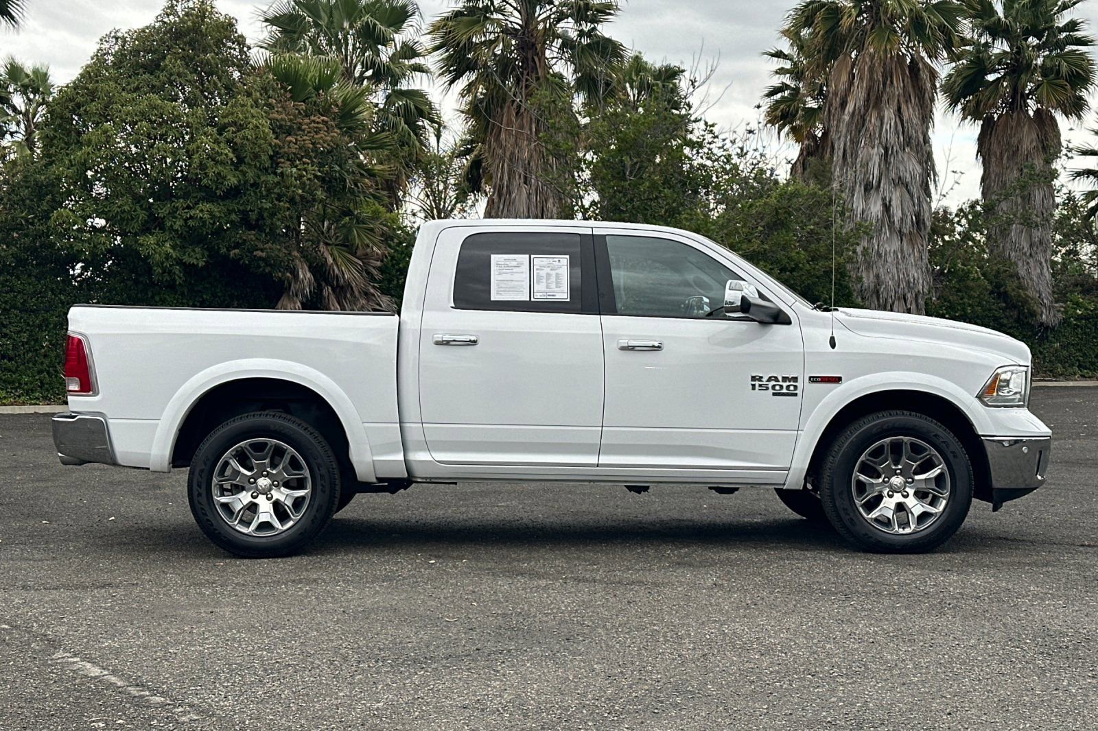 Used 2019 RAM 1500 Laramie image 2