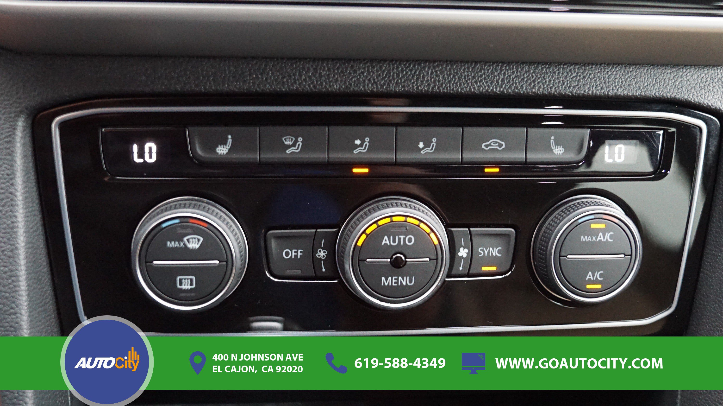 Used 2022 Volkswagen Atlas Cross Sport SE FWD image 24