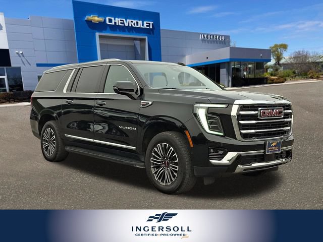 Used 2025 GMC Yukon XL Elevation AWD/4WD image 1