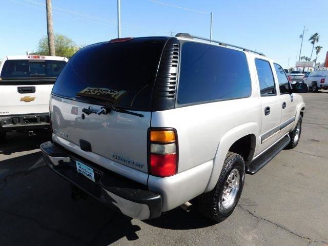 Used 2004 Chevrolet Suburban 2500 LS w/ Preferred Equipment Group image 7