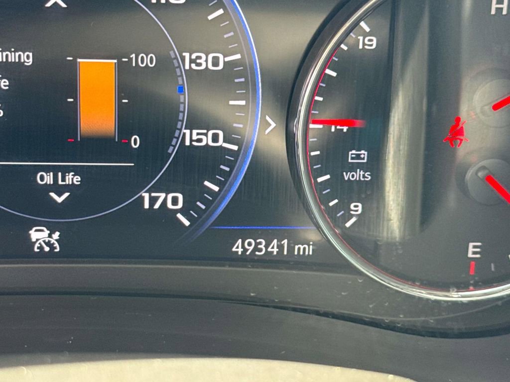 Used 2021 Chevrolet Malibu Premier image 3