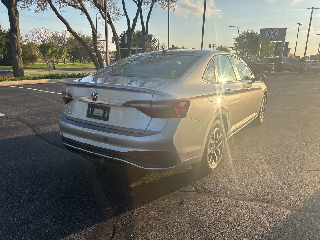 Used 2022 Volkswagen Jetta S w/ IQ.Drive Package FWD image 8