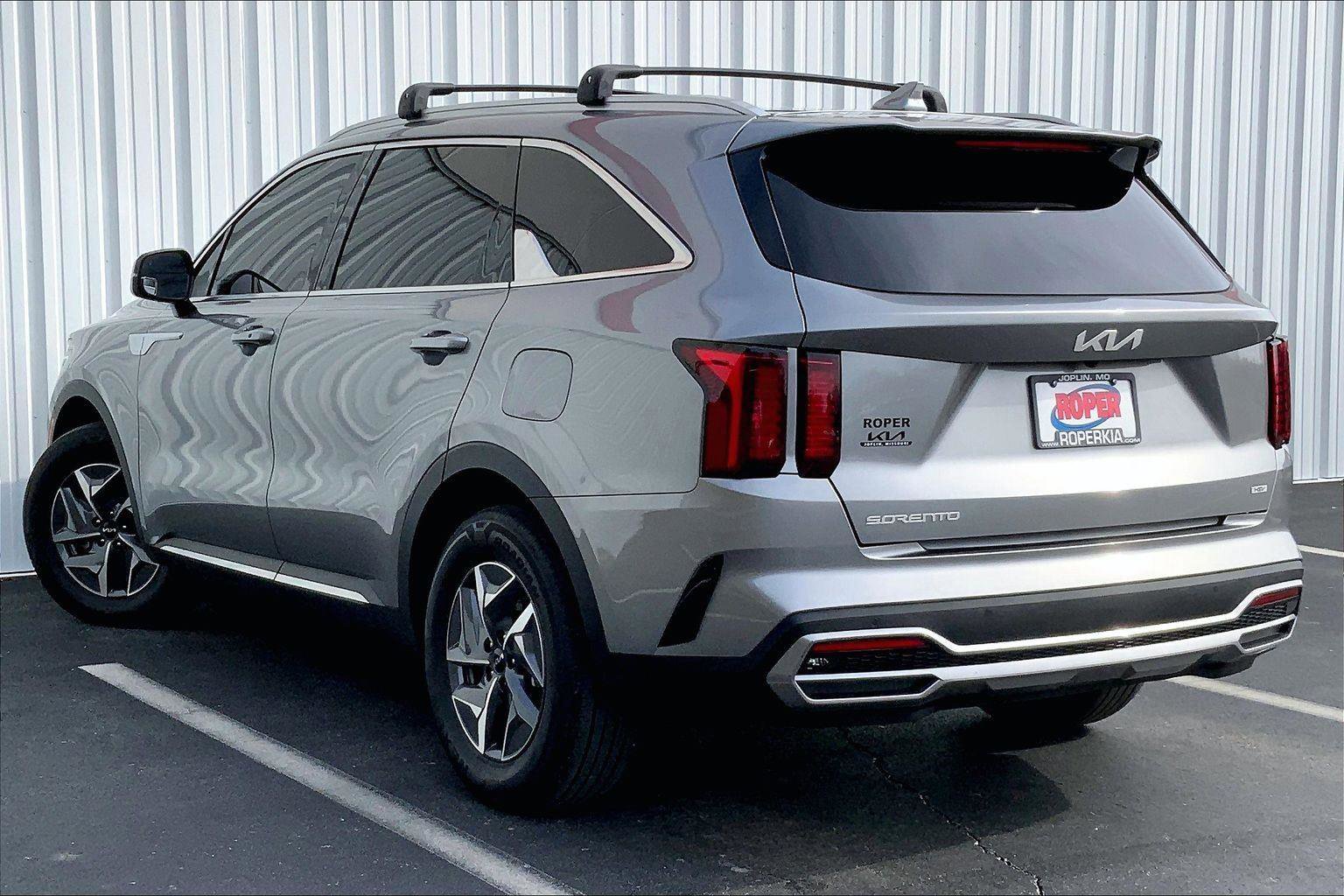 Used 2024 Kia Sorento EX w/ Panoramic Sunroof Package image 9