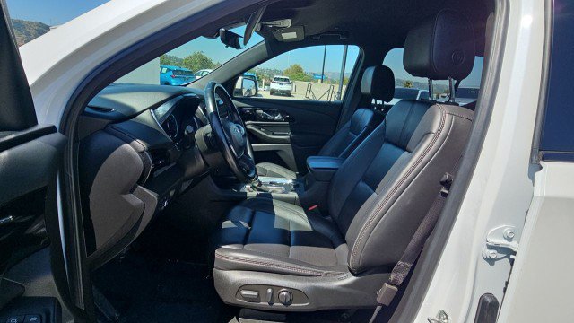 Used 2023 Chevrolet Traverse RS w/ LPO, Floor Liner Package FWD image 19