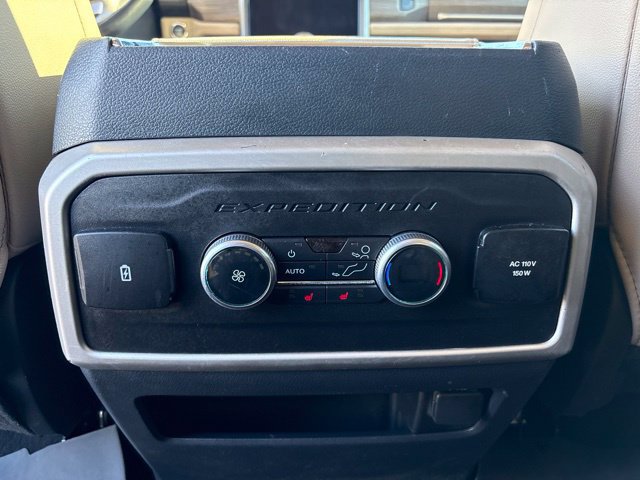 Used 2022 Ford Expedition Max Limited AWD/4WD image 17