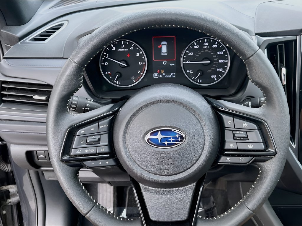 Used 2025 Subaru Forester Premium AWD/4WD image 11