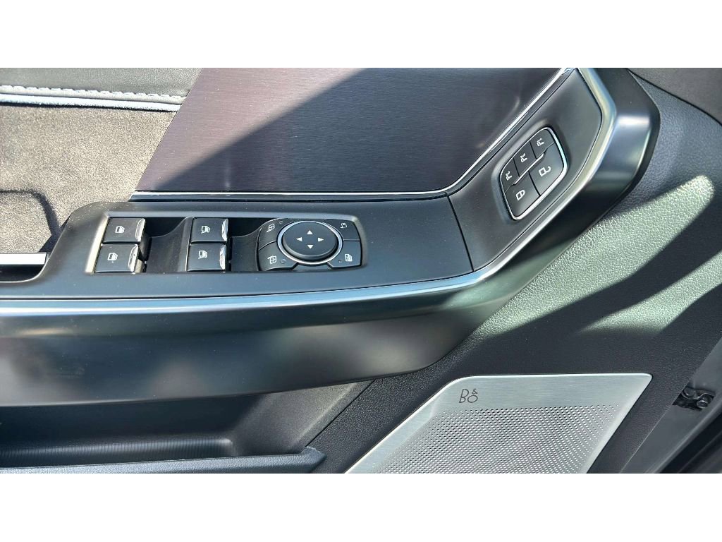 Used 2024 Ford F150 Platinum w/ Equipment Group 702A High AWD/4WD image 19