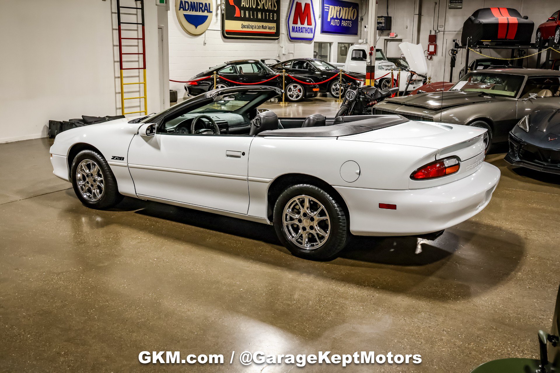 Used 2002 Chevrolet Camaro Z28 RWD image 21