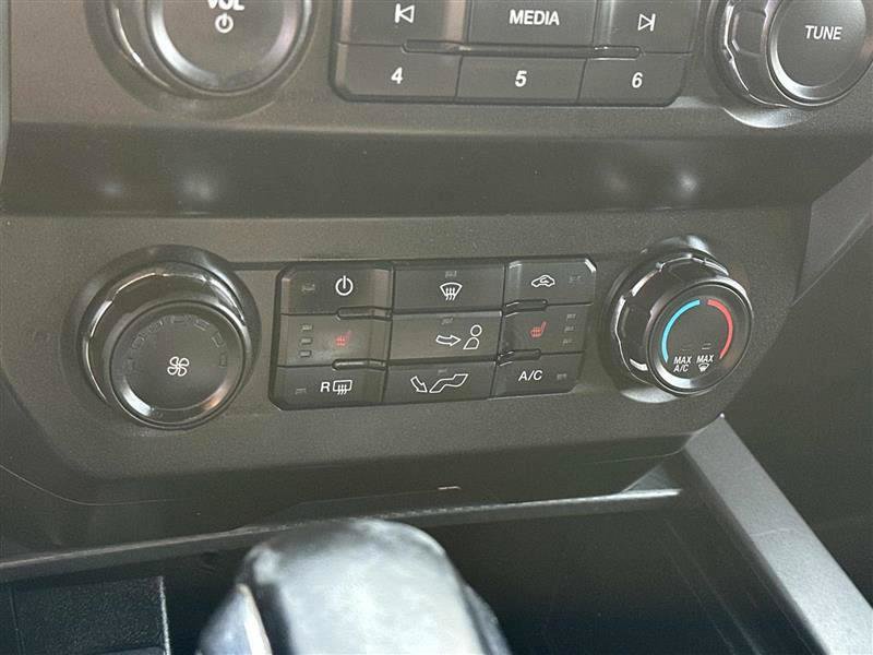 Used 2019 Ford F150 XLT w/ Equipment Group 302A Luxury AWD/4WD image 19