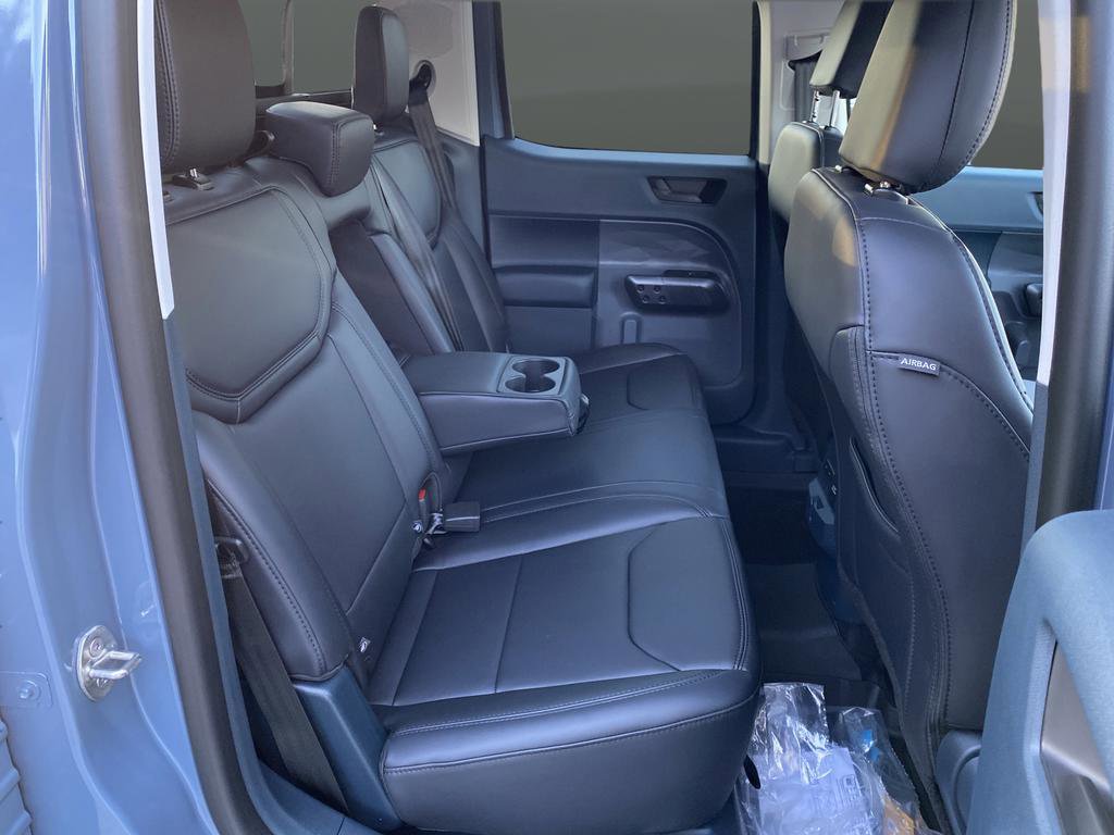 New 2026 Ford Maverick Lariat w/ Black Appearance Package image 41