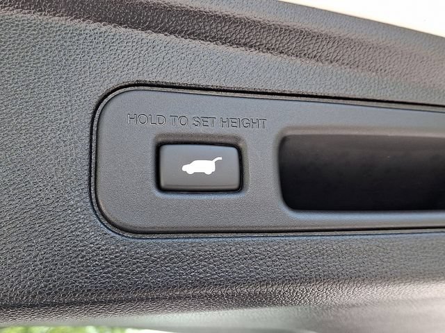 Certified 2026 Acura MDX SH-AWD image 32