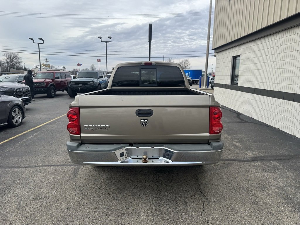 Used 2006 Dodge Dakota SLT w/ Interior Convenience Group image 4