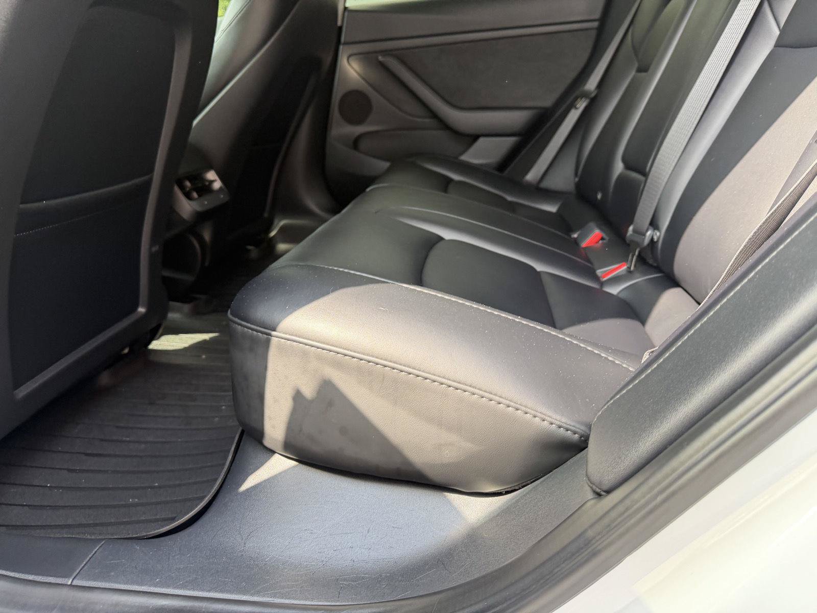 Used 2023 Tesla Model 3 Standard Range RWD image 17
