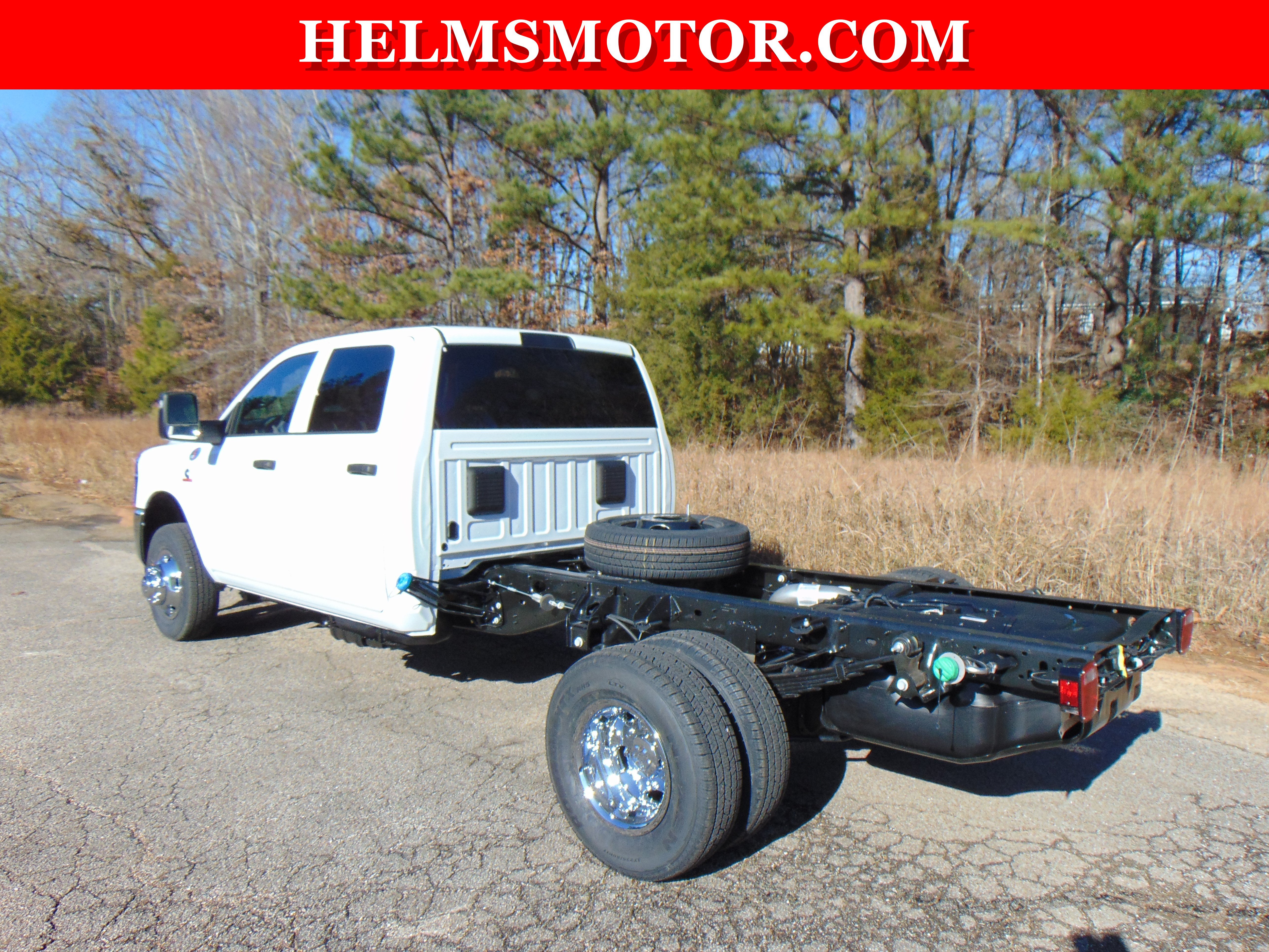 New 2026 RAM 3500 Tradesman w/ Chrome Appearance Group A AWD/4WD image 10